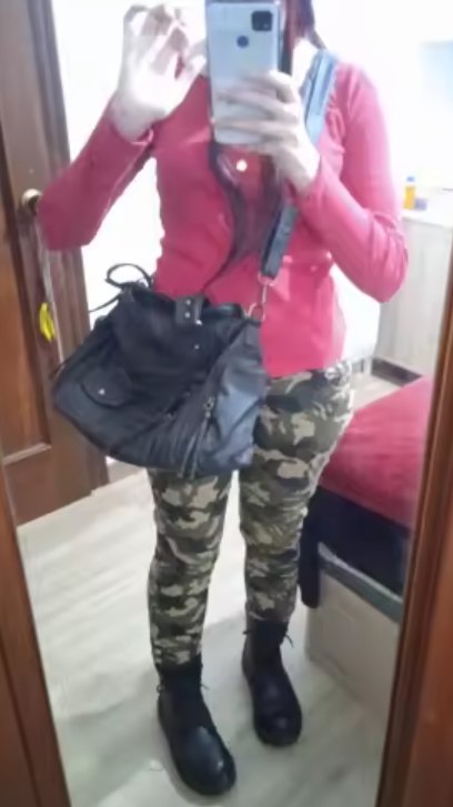 Customer photo of Dora Multi-Pocket Shoulder Bag