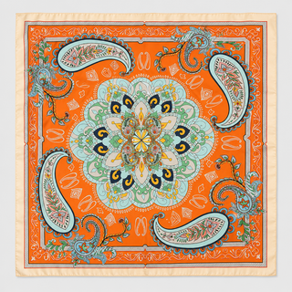 The Isfahan Scarf