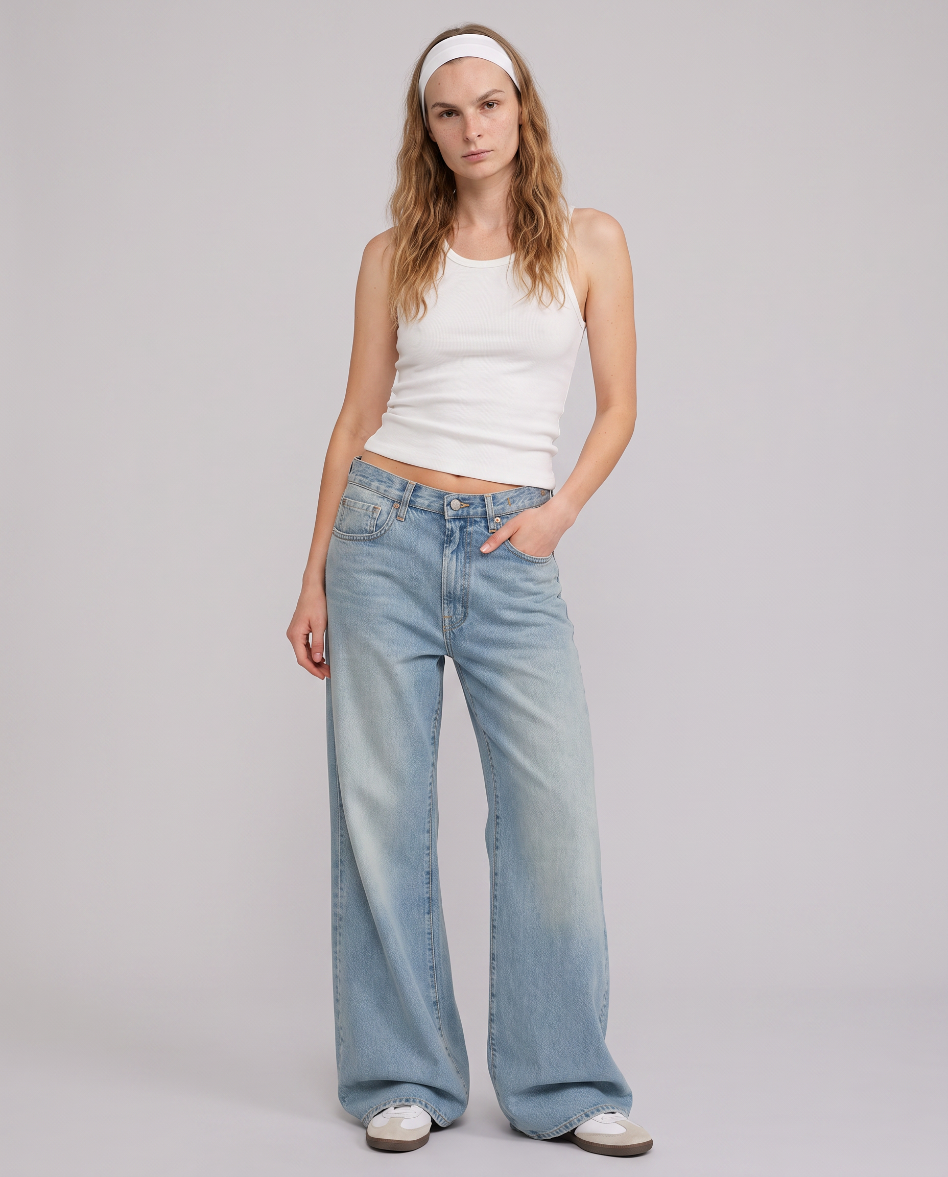Isadora Low-Rise Wide-Leg Denim Jeans