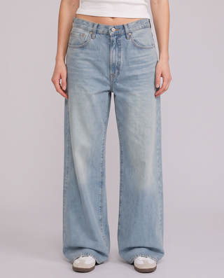 Isadora Low-Rise Wide-Leg Denim Jeans