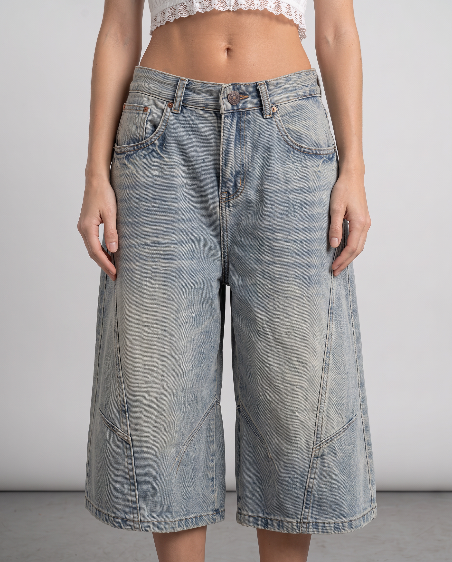 Vantage Wide-Leg Jorts