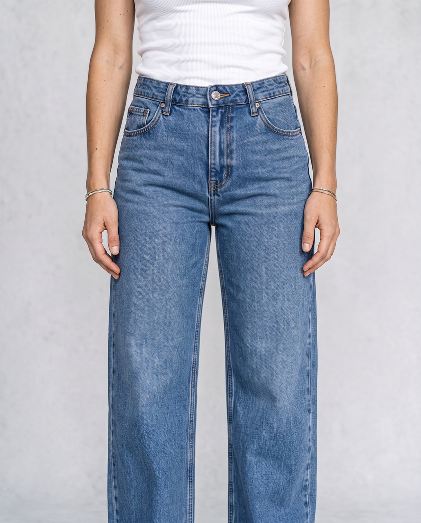 Henrietta Straight-Leg High-Rise Denim Jeans