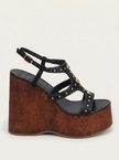 The Stud Wave Wedge