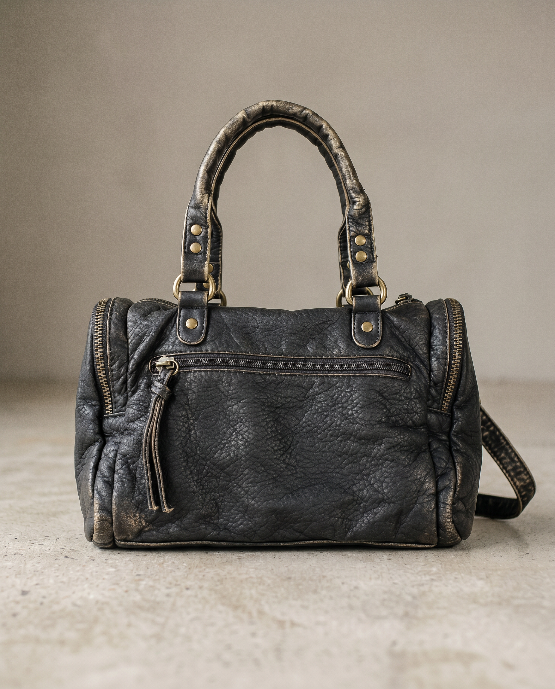 The Angel Kiss Dark Passenger Bag