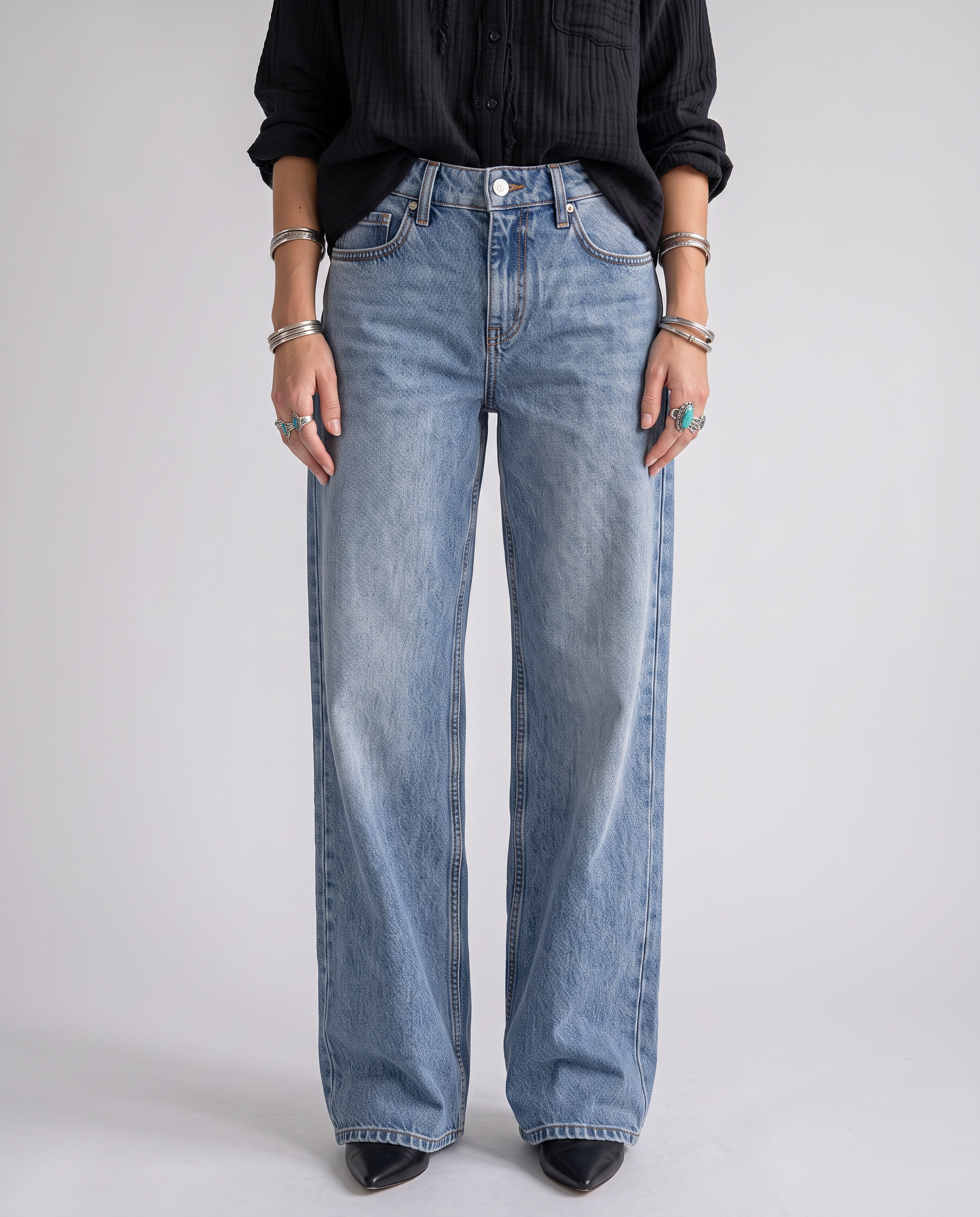 Hendrix Classic Wash Wide-Leg Jeans