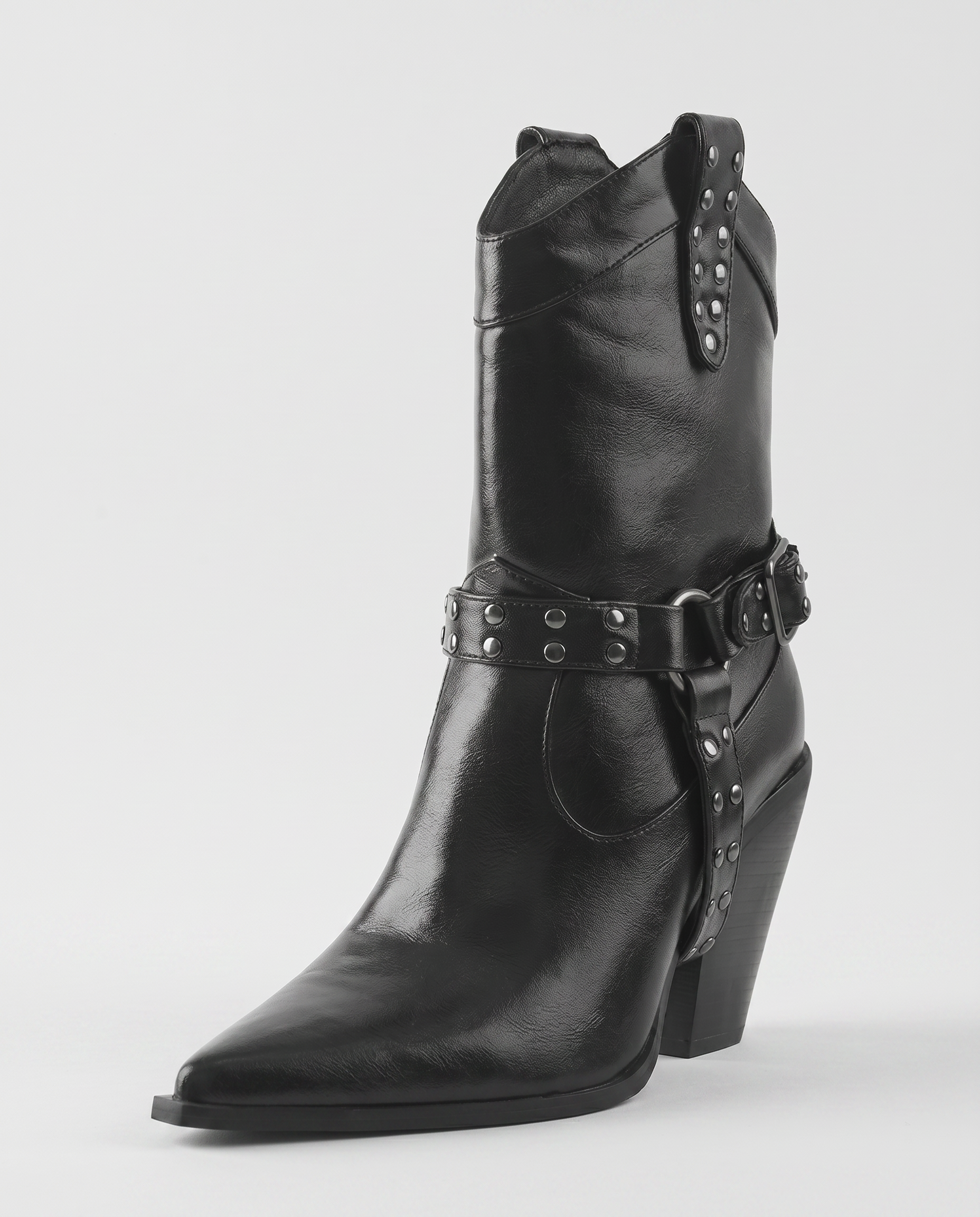 The Wrangler Studded Boot