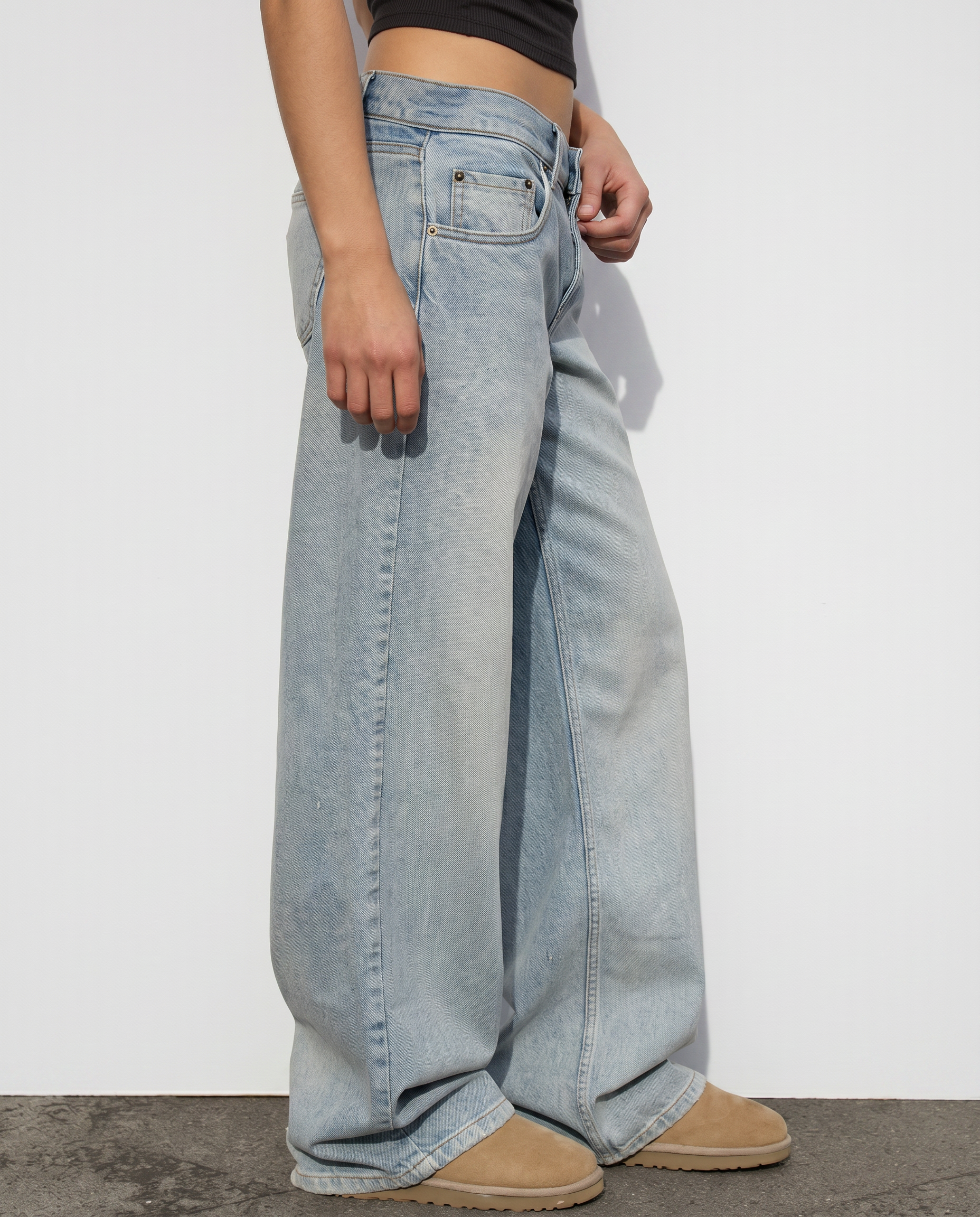Venice Low-Rise Denim Jeans