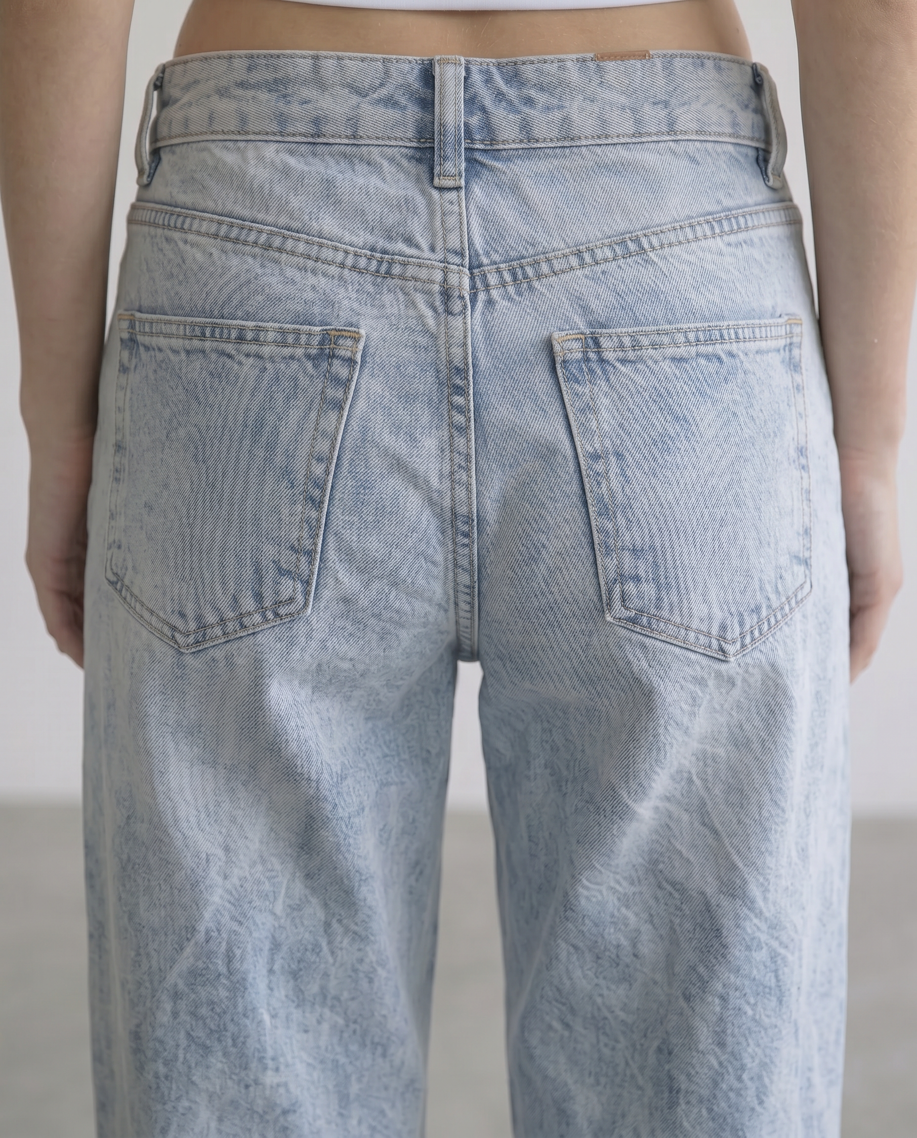 Sawyer Light Wash Wide-Leg Jeans