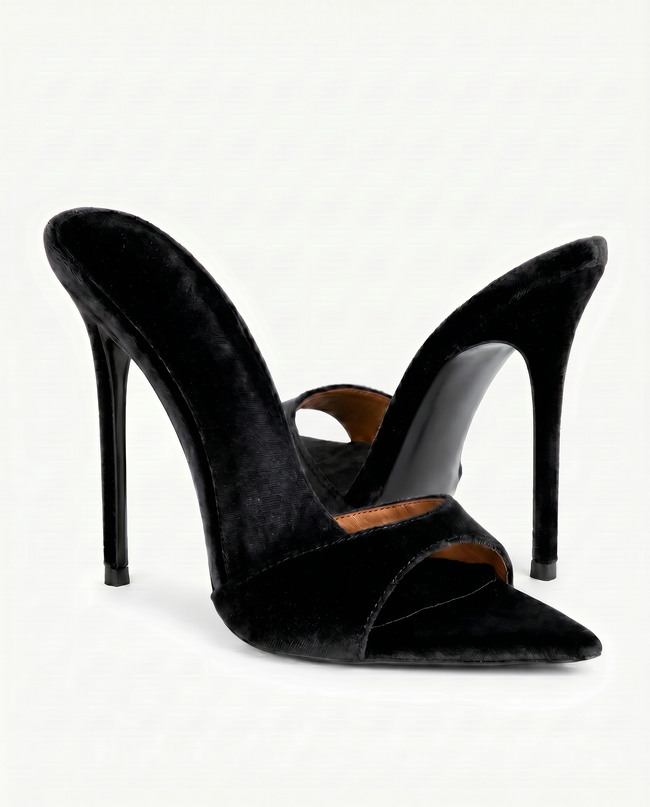 The Velvet Point Mule