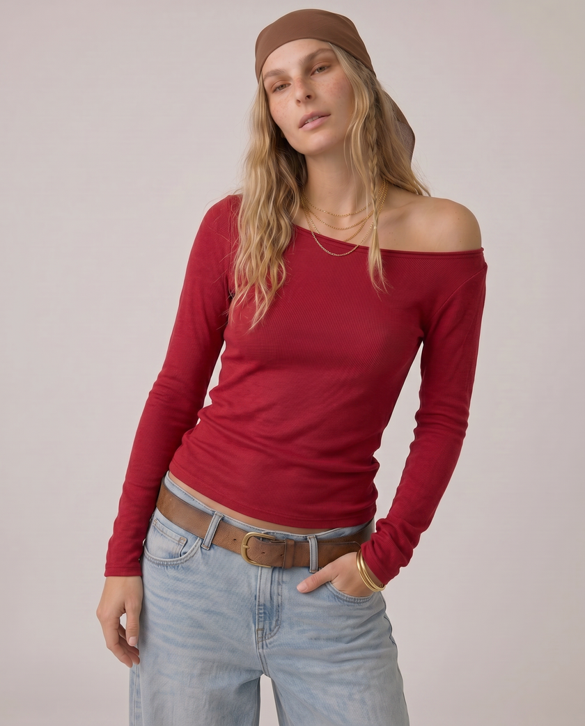 Aveline Off-Shoulder Top