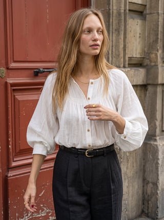 Edith Crinkle Gauze Balloon Sleeve Blouse