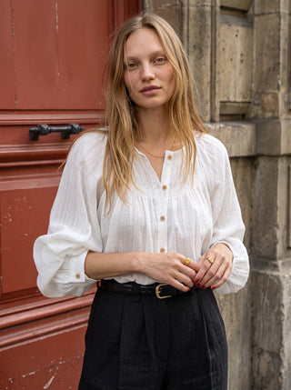Edith Crinkle Gauze Balloon Sleeve Blouse